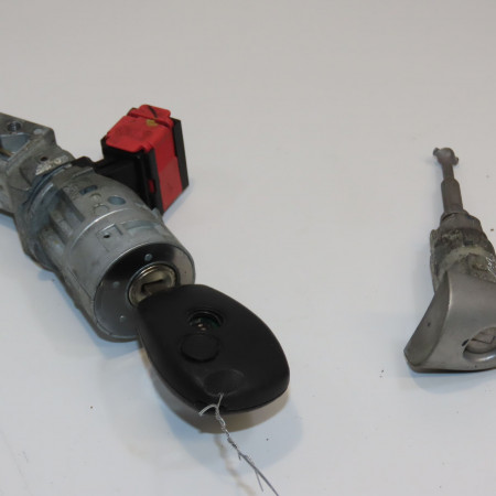 Kit serrures + antivol occasion RENAULT CLIO III Phase 1 09-2005->03-2009 1.5 DCI 70ch 7701208784