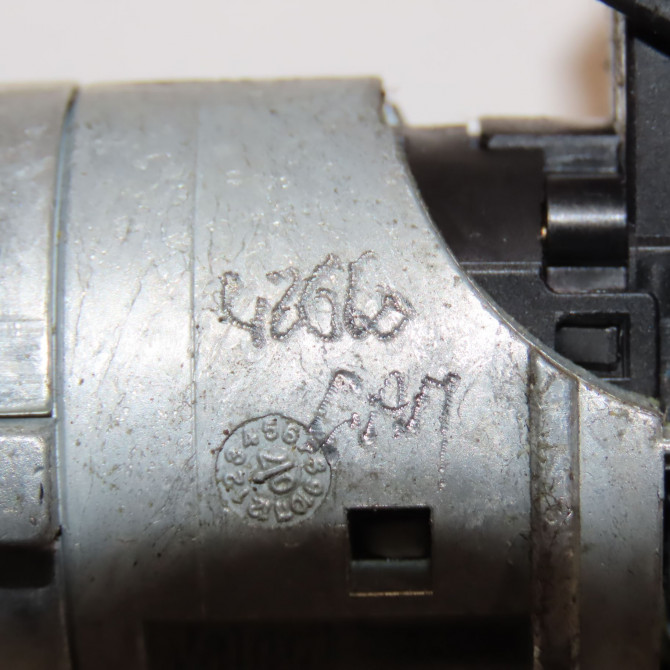 Kit serrures + antivol occasion RENAULT CLIO III Phase 1 09-2005->03-2009 1.5 DCI 70ch 7701208784 3