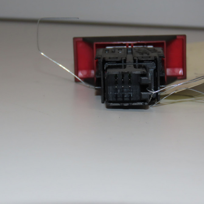 Bouton de warning occasion SEAT ATECA Phase 1 06-2016->... 5F0953235B1QB 2