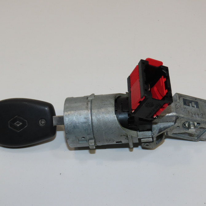 Kit serrures + antivol occasion RENAULT CLIO III Phase 2 03-2009->12-2014 1.2i 16v 75ch 7701208784 2