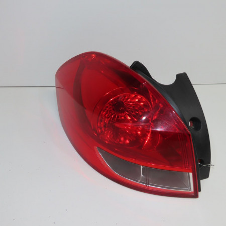Feu arrière gauche occasion RENAULT CLIO III phase 2 ESTATE 03-2009->12-2014 1.5 DCI 85ch 8200586843