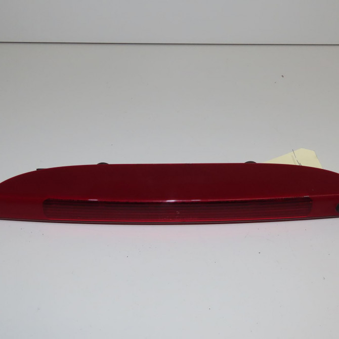 Feux stop supplementaire occasion RENAULT CLIO III phase 2 ESTATE 03-2009->12-2014 1.5 DCI 85ch 8200618714 1