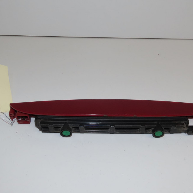 Feux stop supplementaire occasion RENAULT CLIO III phase 2 ESTATE 03-2009->12-2014 1.5 DCI 85ch 8200618714 2