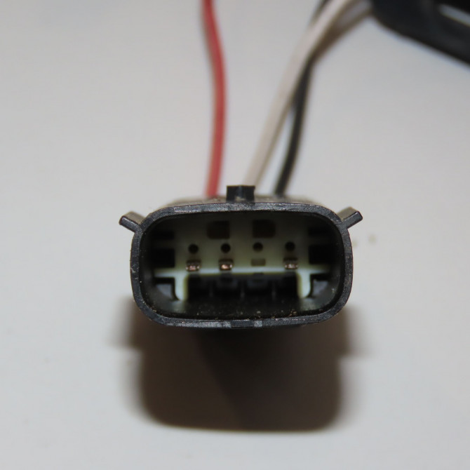 Feu brouillard central arrière occasion FORD MUSTANG VII phase 1 06-2015->... 3