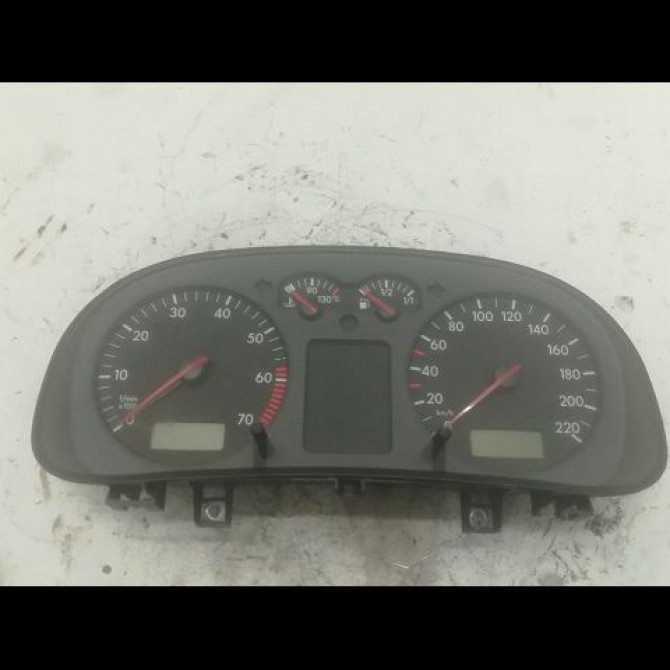 Compteur occasion VOLKSWAGEN GOLF IV GOLF IV Phase 1 1998-01-01->2005-06-30 1.4i 75ch 1