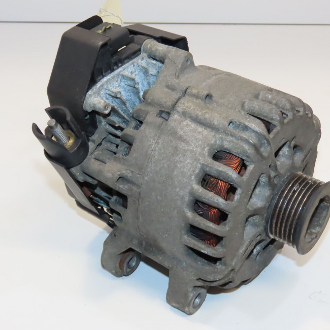 Alternateur occasion CITROEN 146 Phase 1 04-1995->04-1999 2.0 BLUEHDI 180ch 9826550280 1