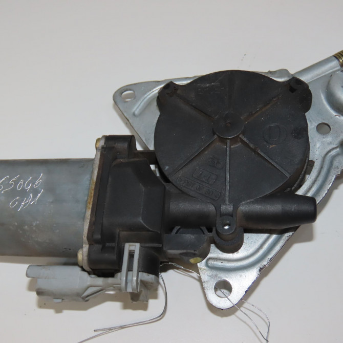 Mecanisme + moteur lève-glace avant droit occasion CITROEN SAXO Phase 2 09-1999->12-2004 1.5D 9222G9 4