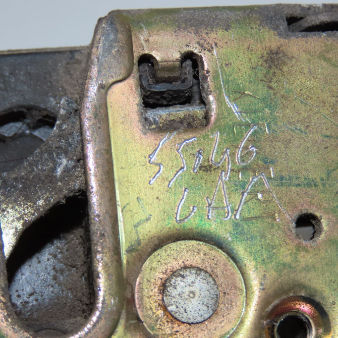 Serrure porte ard occasion CITROEN SAXO Phase 2 09-1999->12-2004 1.5D 913875 4