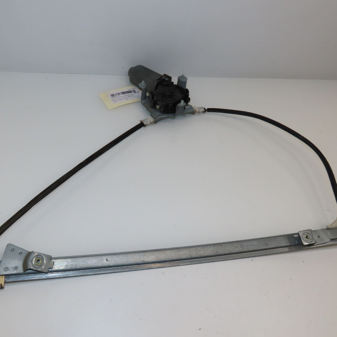 Mecanisme+moteur leve-glace avg occasion RENAULT MEGANE SCENIC I Phase 1 09-1996->08-1999 1.6 7700838592 1