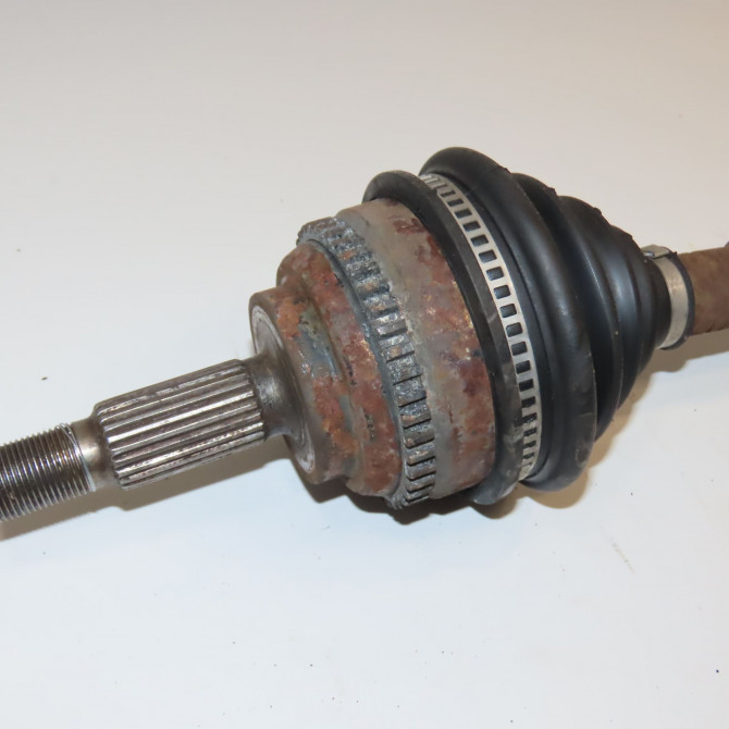 Transmission avant gauche occasion RENAULT SCENIC I Phase 2 08-1999->06-2003 1.9 DCI 100ch 8200064731 2