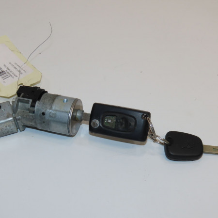 Antivol de direction occasion PEUGEOT 5008 I Phase 1 11-2009->12-2013 2.0 HDI 150ch 4162XT