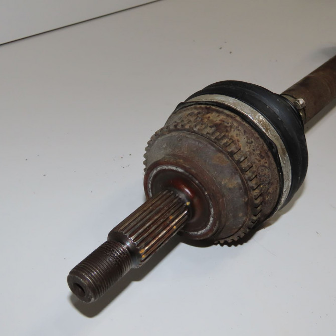 Transmission avant gauche occasion RENAULT SCENIC I Phase 1 09-1996->08-1999 1.9 DTI 100ch 8200064731 2