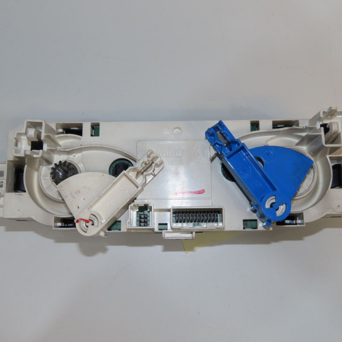 Commande de chauffage occasion RENAULT MEGANE III Phase 1 04-1995->04-1999 1.5 DCI 85ch 275101203R 2