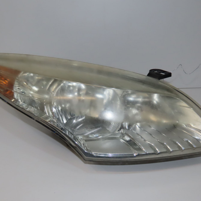 Phare droit occasion RENAULT MEGANE III Phase 1 04-1995->04-1999 1.5 DCI 85ch 260105680R 1