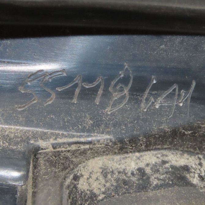 Feu arrière gauche occasion RENAULT MEGANE III Phase 1 04-1995->04-1999 1.5 DCI 85ch 265550010R 4