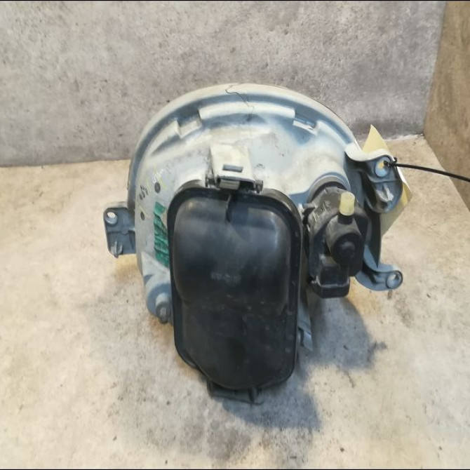 Phare droit occasion RENAULT TWINGO I Phase 3 08-2000->06-2007 1.2i 8v 60ch 7701049687 2