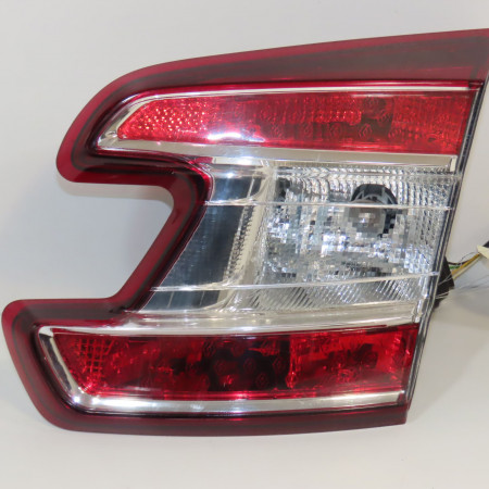 Feu arrière intérieur droit occasion RENAULT MEGANE III Phase 1 04-1995->04-1999 1.5 DCI 110ch 265500027R