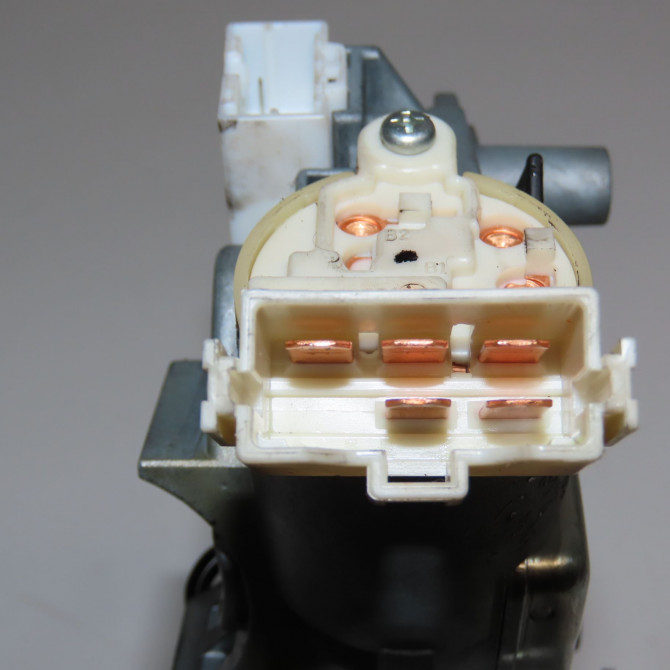 Kit serrures + antivol occasion CITROEN C-CROSSER Phase 1 04-1995->04-1999 2.2 HDI 160ch 2