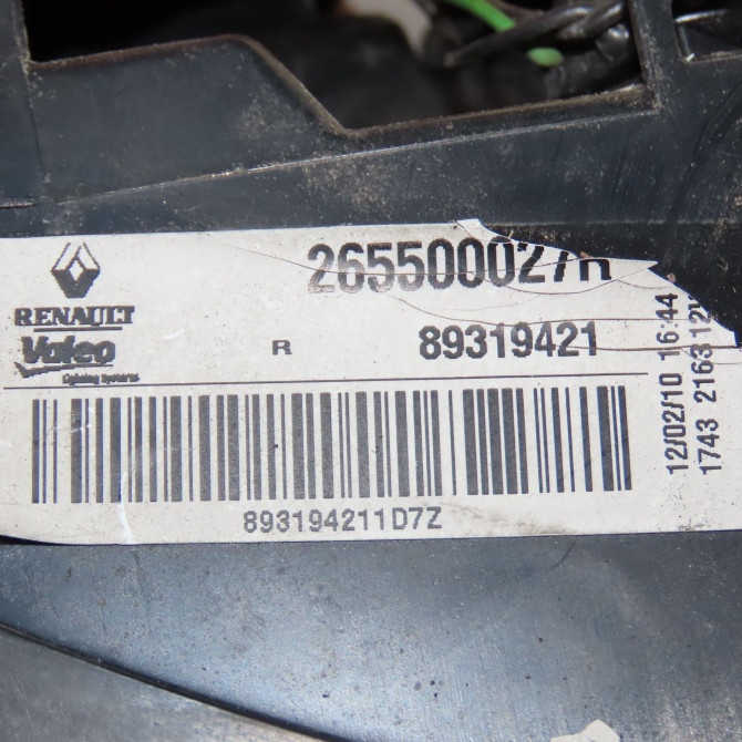 Feu arrière intérieur droit occasion RENAULT MEGANE III Phase 1 04-1995->04-1999 1.5 DCI 85ch 265500027R 4