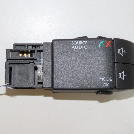 Commande autoradio occasion DACIA LODGY Phase 1 01-2012->... 1.2 TCE 115ch