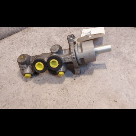 Maitre cylindre occasion RENAULT CLIO II Phase 2 06-2001->07-2006 1.2 16v