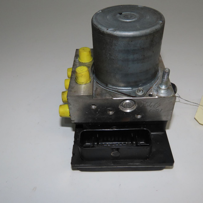 Unité hydraulique ABS occasion AUDI A6 III phase 2 10-2008->12-2010 4F0614517BH 3