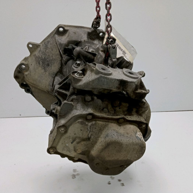 Boîte à vitesse mecanique occasion OPEL MERIVA I Phase 2 01-2006->09-2010 1.6 TWINPORT 55565136 4