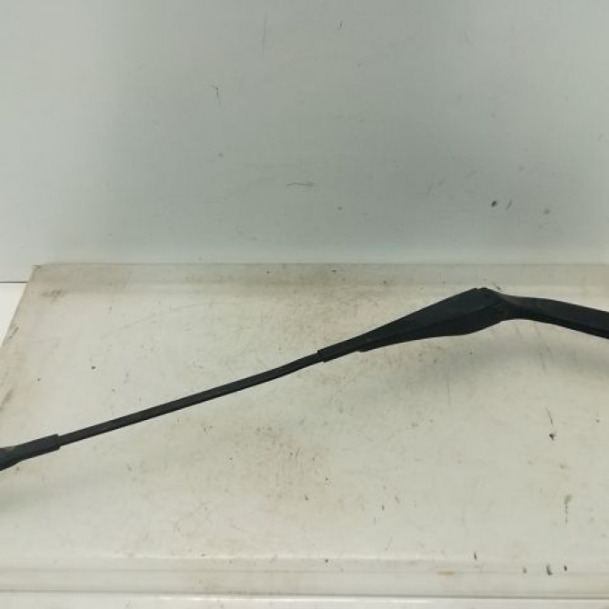 Bras essuie-glace avant droit occasion B.M.W. SERIE 1 I Phase 1 05-2004->12-2006 61619450003 1