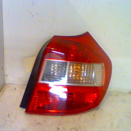 Feu arrière droit occasion B.M.W. SERIE 1 I Phase 1 05-2004->12-2006 63216924502