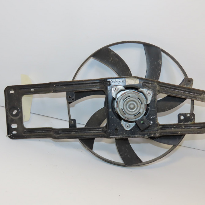 Ventilateur de refroidissement occasion RENAULT TWINGO I Phase 1 04-1993->08-1998 1.2i 60ch 7701042440 2