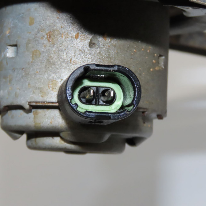 Ventilateur de refroidissement occasion RENAULT TWINGO I Phase 3 08-2000->06-2007 1.2i 8v 60ch 7701042440 3