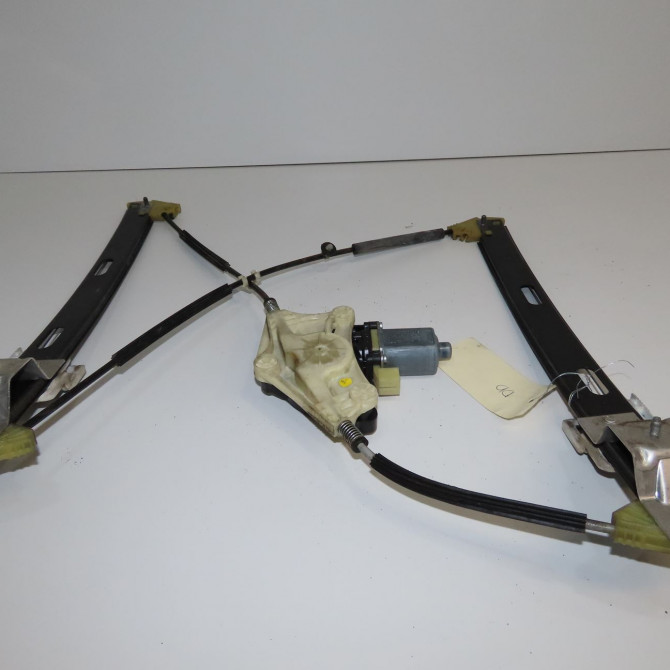 Mecanisme+moteur leve-glace avg occasion  5F4837461D 1