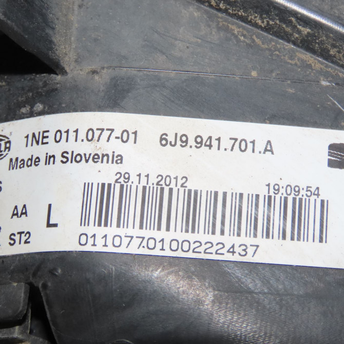 Phare antibrouillard avant gauche occasion  6J9941701A 4