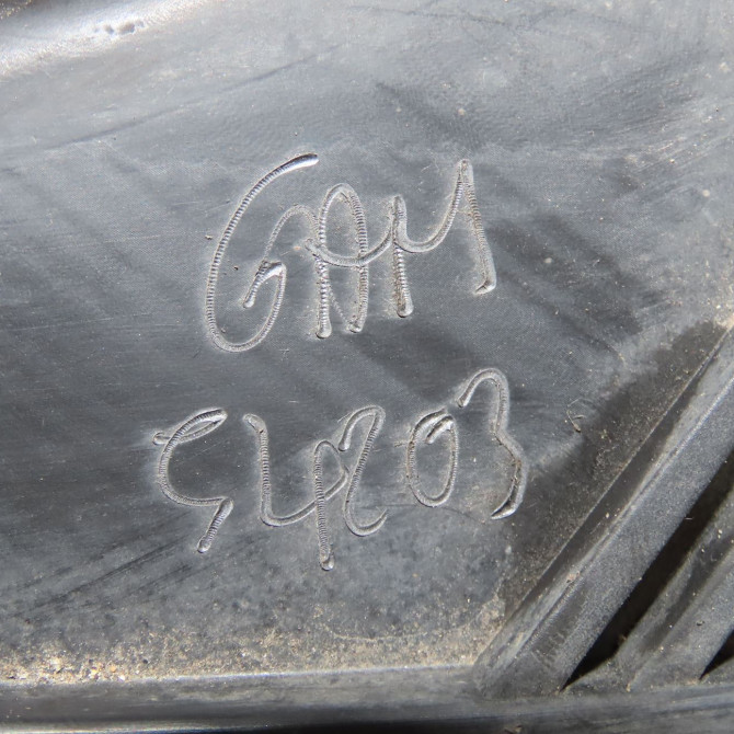 Phare antibrouillard avant gauche occasion  6J9941701A 6