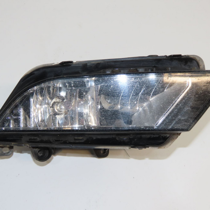 Phare antibrouillard avant droit occasion  6J9941702A 1