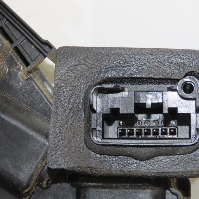 Serrure porte avd occasion  5K1837016J 5