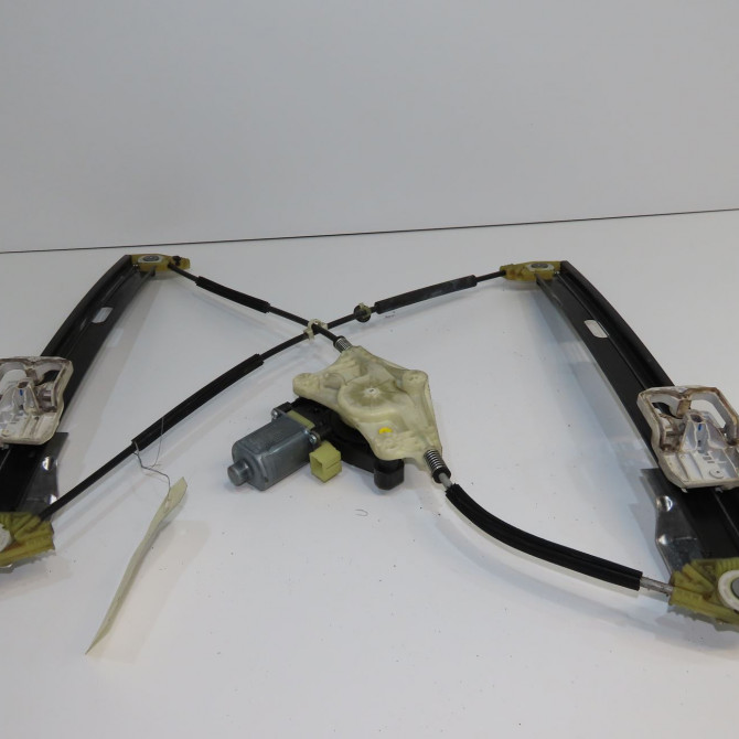 Mecanisme + moteur lève-glace avant droit occasion  5F4837462D 2