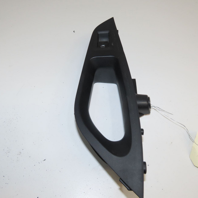 Commande leve-glace porte arrière droite occasion  5G0959855QWHS 1