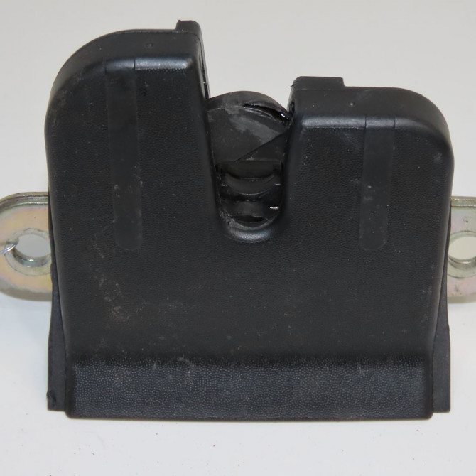 Serrure hayon occasion  5F4827505DVS9 1