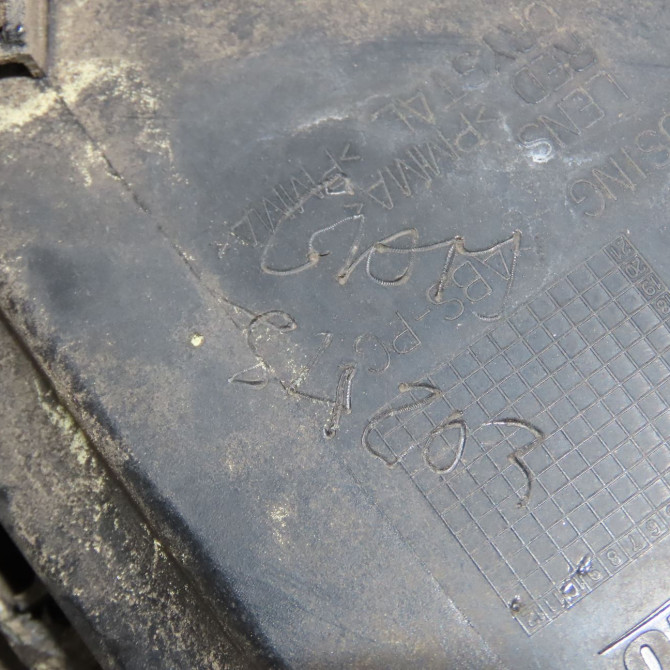 Feu arrière droit occasion  5F0945096D 4