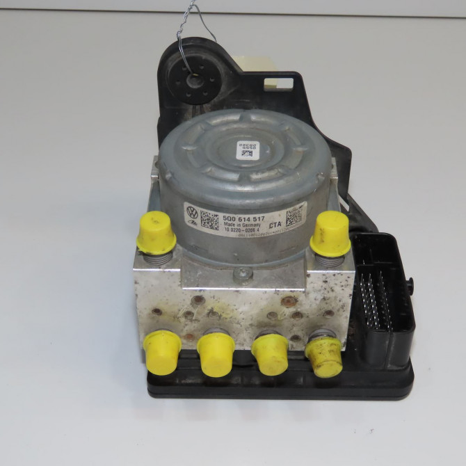 Unité hydraulique ABS occasion  5Q0614517BEF 2