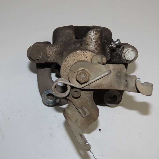 Etrier de frein arrière droit occasion  5Q0615424A 3