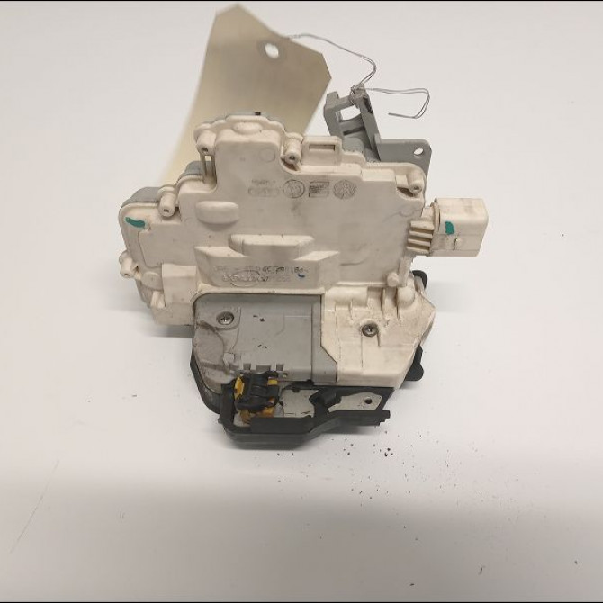 Serrure porte avd occasion AUDI A3 II Phase 2 06-2008->07-2012 1.9 TDi 105ch 4F1837016 2