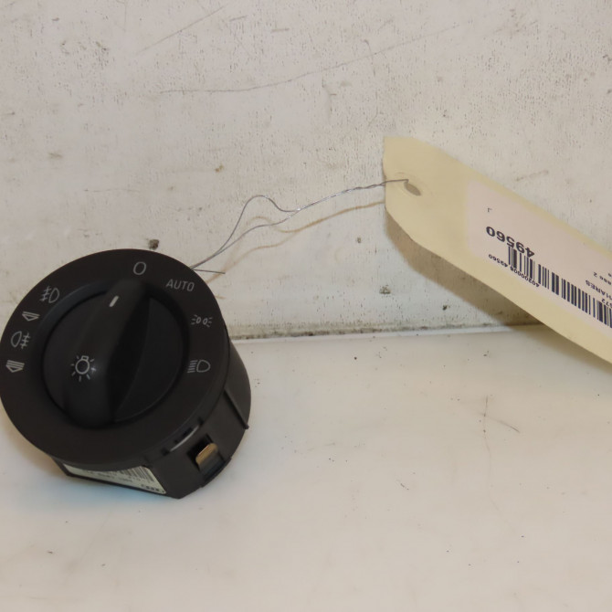 Interrupteur commande de phares occasion AUDI Q7 I Phase 2 04-2009->04-2015 4E0953513G4PK 1