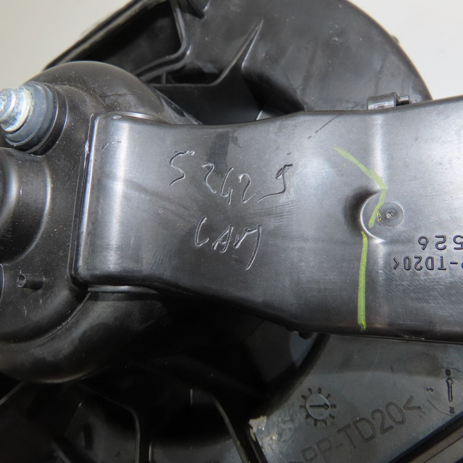 Ventilateur de chauffage occasion AUDI A6 III phase 2 10-2008->12-2010 4F0820020A 4