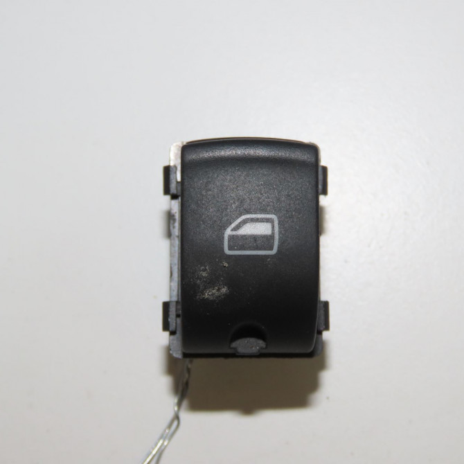 Commande lève-glace porte avant droite occasion AUDI A6 III phase 2 10-2008->12-2010 1