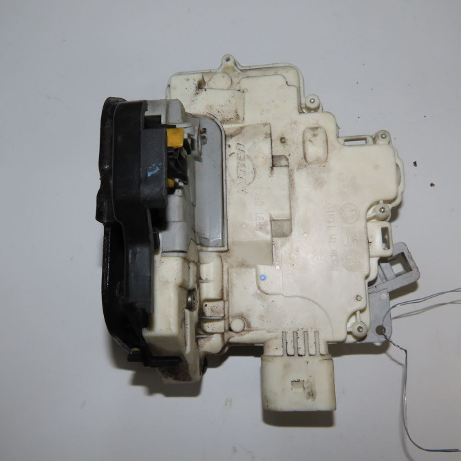 Serrure porte ard occasion AUDI A6 III phase 2 10-2008->12-2010 4F0839016A 2