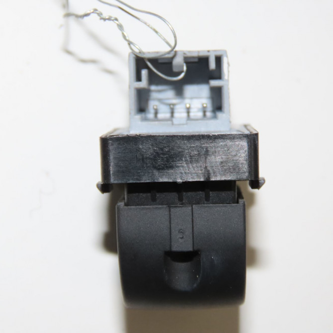 Commande leve-glace porte arrière droite occasion AUDI A6 III phase 2 10-2008->12-2010 3