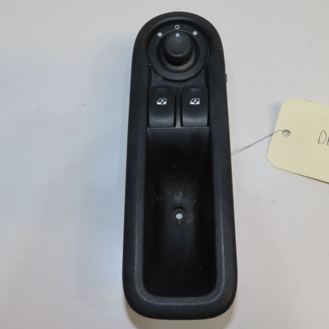 Commande lève-glace porte avant gauche occasion RENAULT TWINGO II Phase 2 12-2011->12-2014 1.2i 16v 75ch 8200214939 1