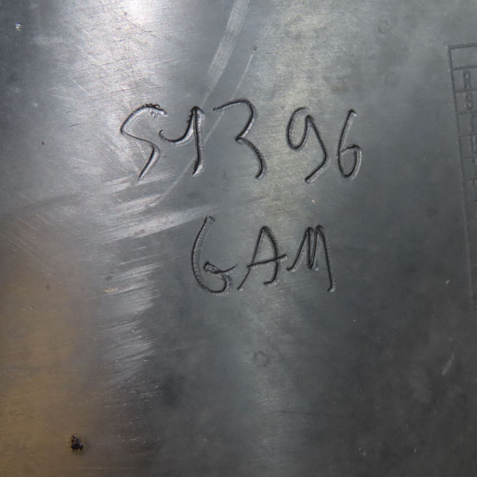 Pare-boue avant droit occasion JAGUAR XJ III C2C36980 3